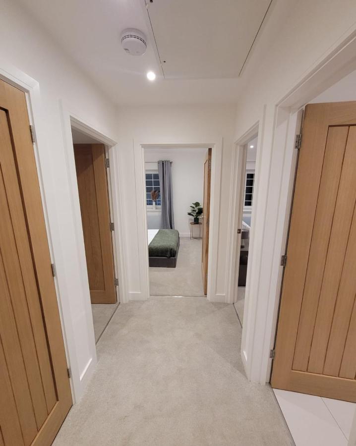 Luxury 2 Bed Apartment In The Heart Of Rochester Wainscot Εξωτερικό φωτογραφία